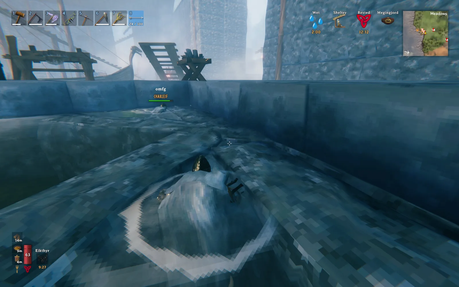 <@223978494038769666> <@225688959236177920> stuck in Y Dock